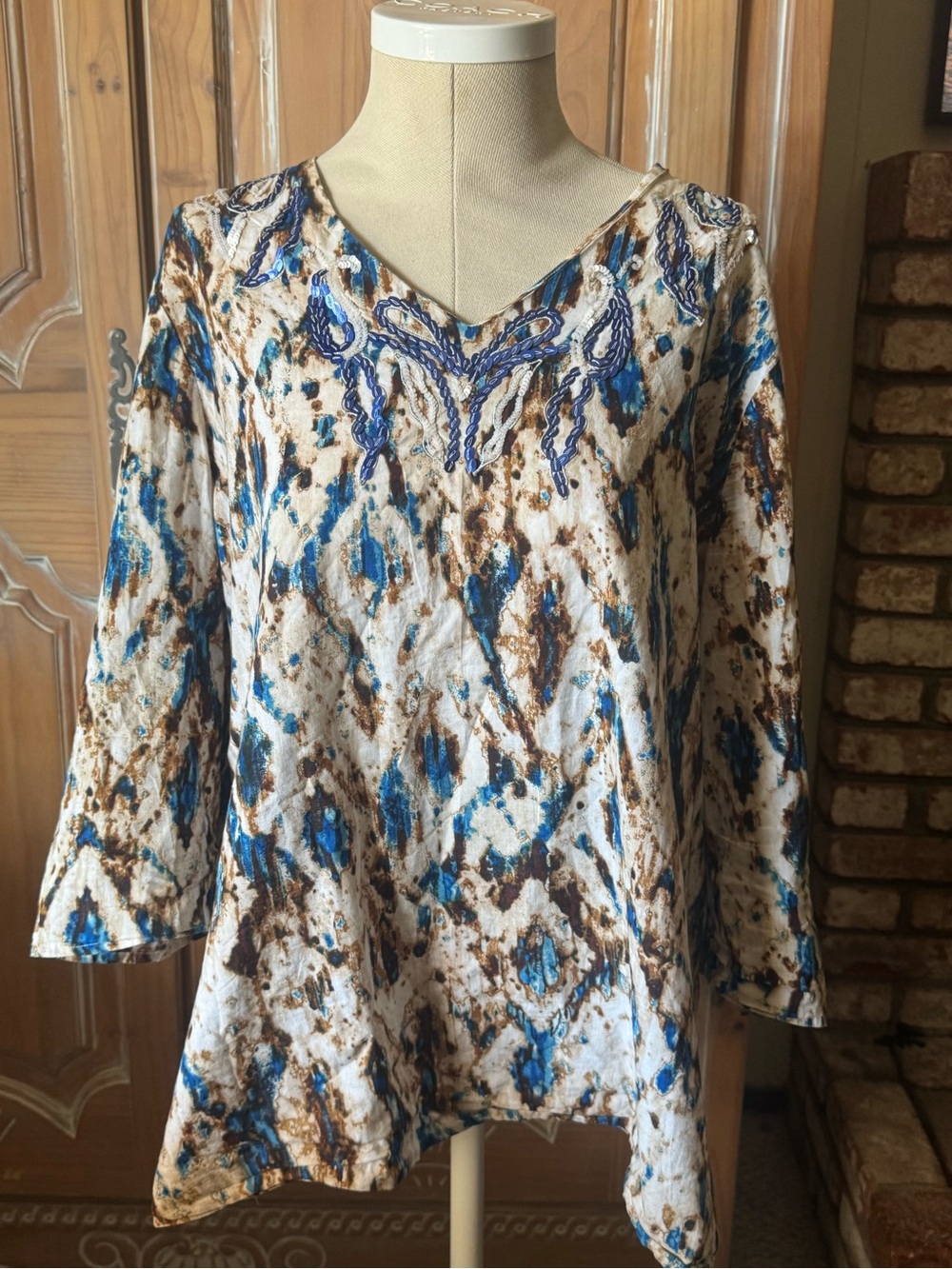 Chico's Cream Tunic with Blue and Brown Abstract Print